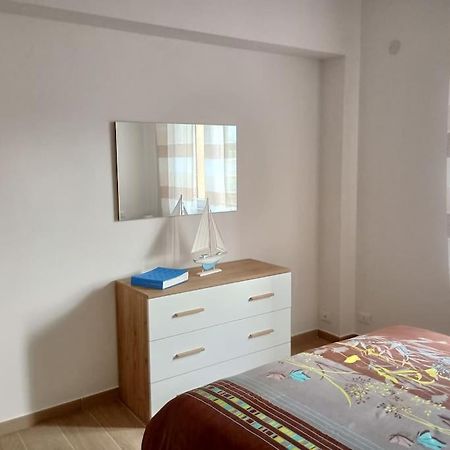 Appartamento Il Legno Di Mare La Spezia Ngoại thất bức ảnh